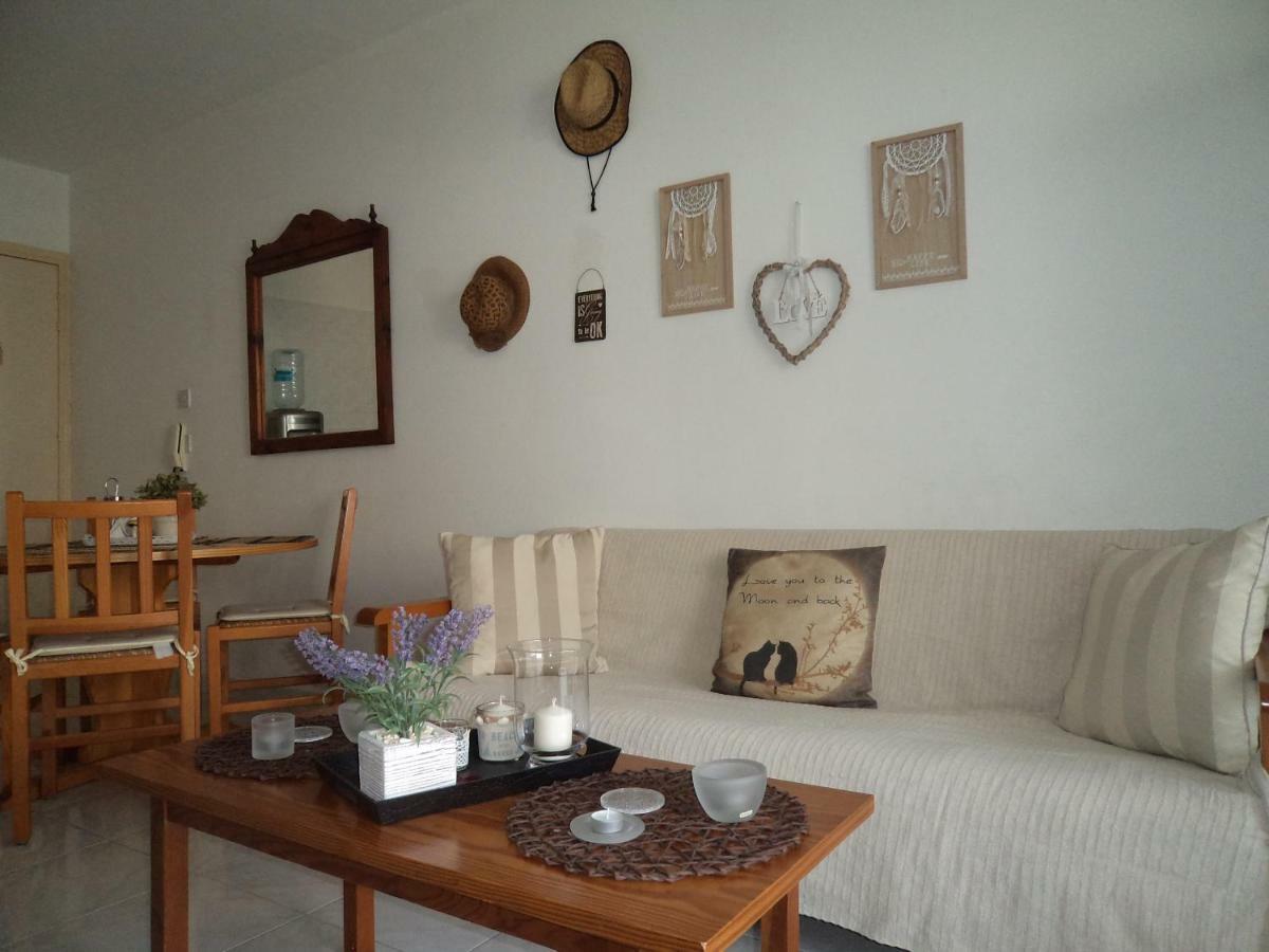 ホテルWelcome House ラルナカ エクステリア 写真